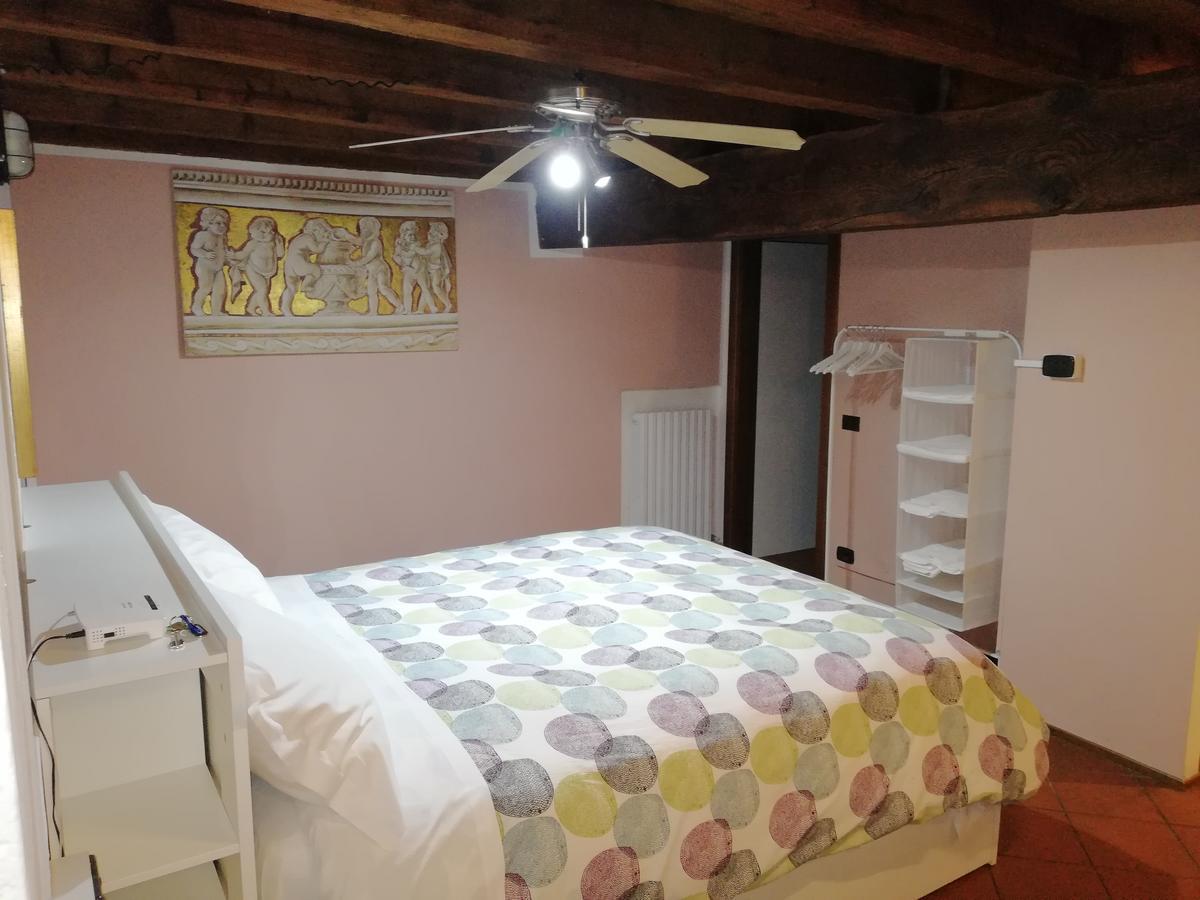 Ai Filippini Apartment Verona Ngoại thất bức ảnh